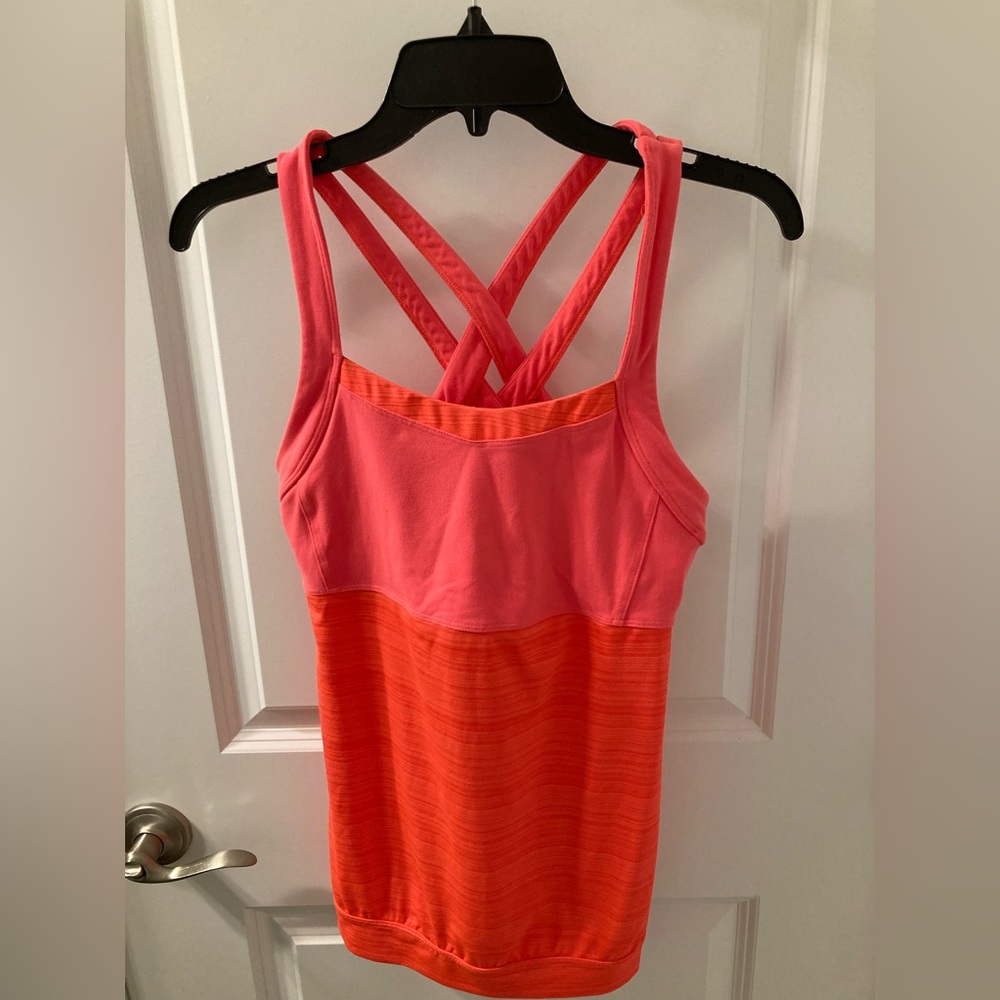 Athleta Stride Crunch & Punch Tank Top